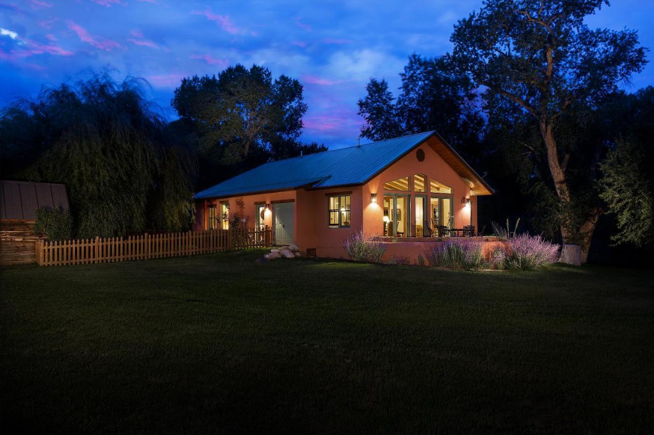 Blue Lake Ranch Bed & Breakfast Hesperus Exterior photo